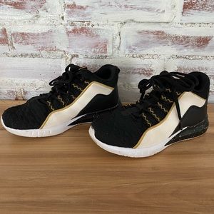 Shaq basketball shoes